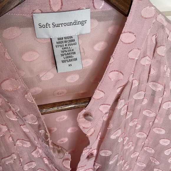 Soft Surroundings silk blend polka dot sheer pink blouse with cami - Picture 6 of 7